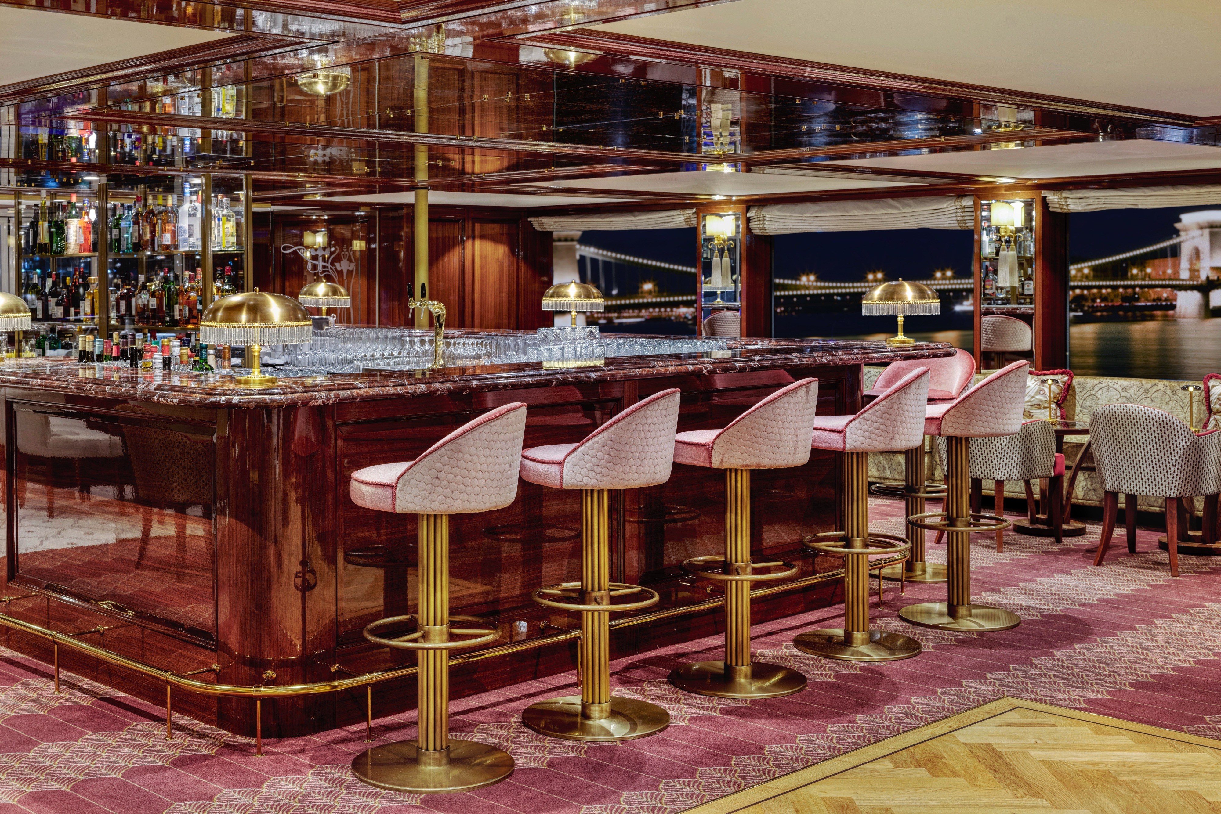 S.S. Emilie - Belvedere Lounge
